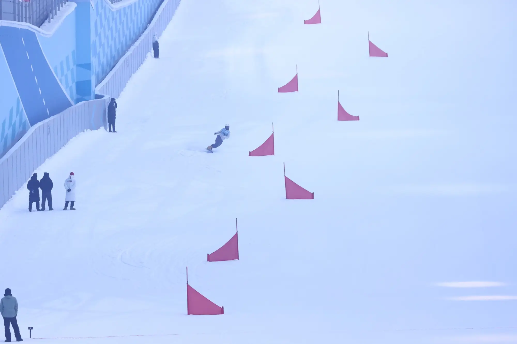 長春舉行2026室內(nèi)大眾單板滑雪